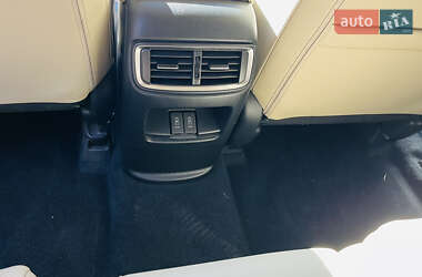 Внедорожник / Кроссовер Honda CR-V 2021 в 