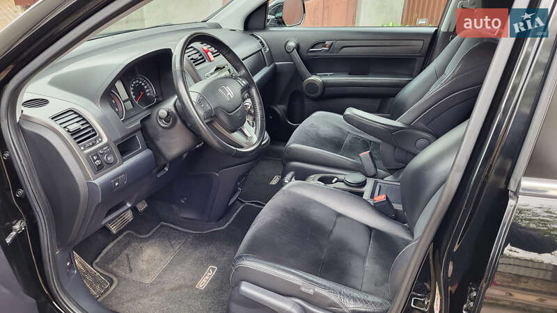 Внедорожник / Кроссовер Honda CR-V 2010 в Радивилове