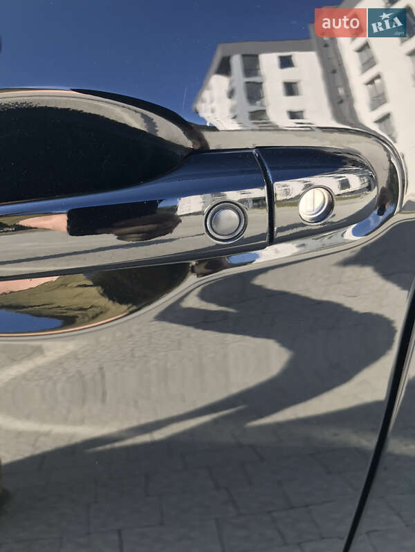 Позашляховик / Кросовер Honda CR-V 2014 в Львові