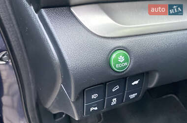 Позашляховик / Кросовер Honda CR-V 2013 в 