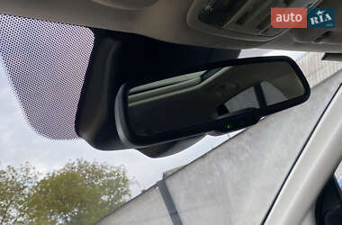 Позашляховик / Кросовер Honda CR-V 2013 в 