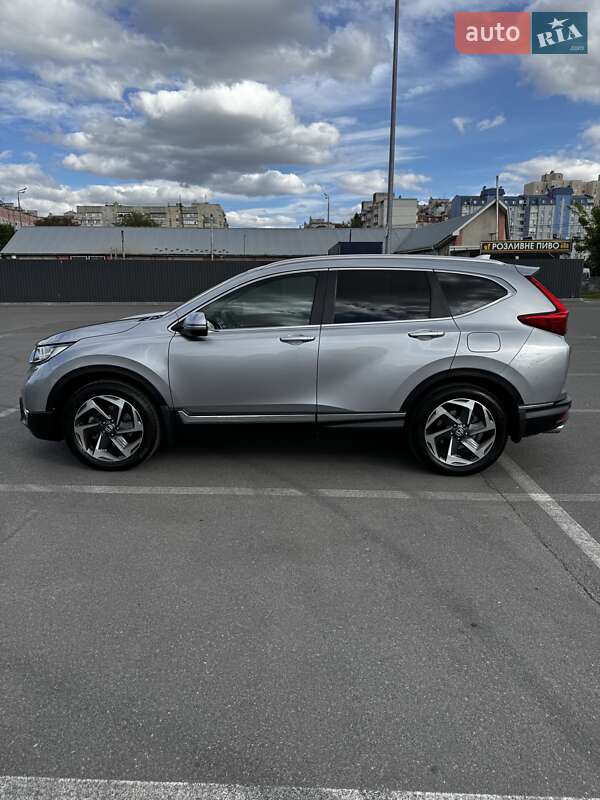 Позашляховик / Кросовер Honda CR-V 2018 в Броварах