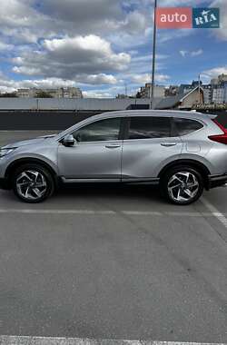Внедорожник / Кроссовер Honda CR-V 2018 в 