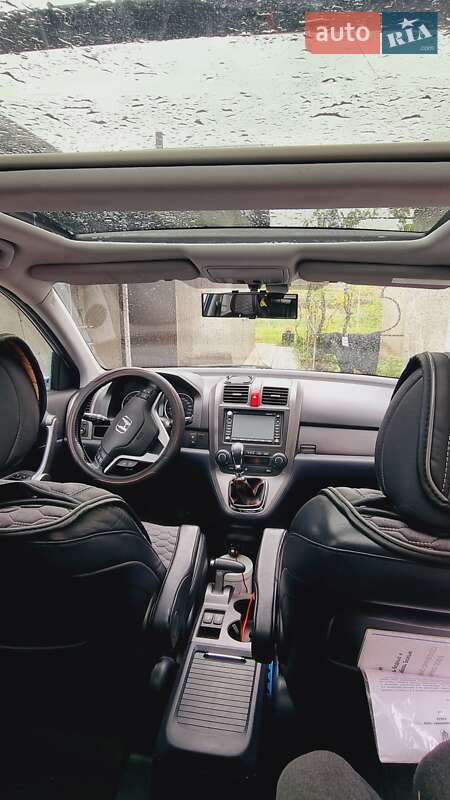 Внедорожник / Кроссовер Honda CR-V 2007 в Запорожье