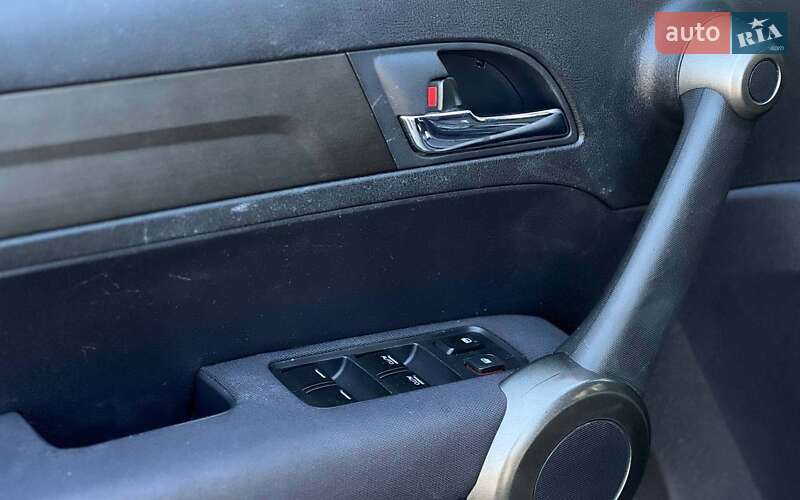 Внедорожник / Кроссовер Honda CR-V 2010 в Ивано-Франковске