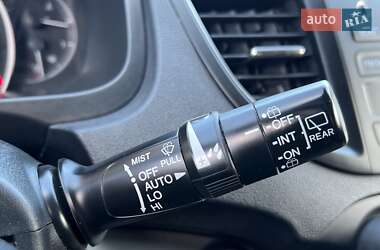 Внедорожник / Кроссовер Honda CR-V 2013 в 