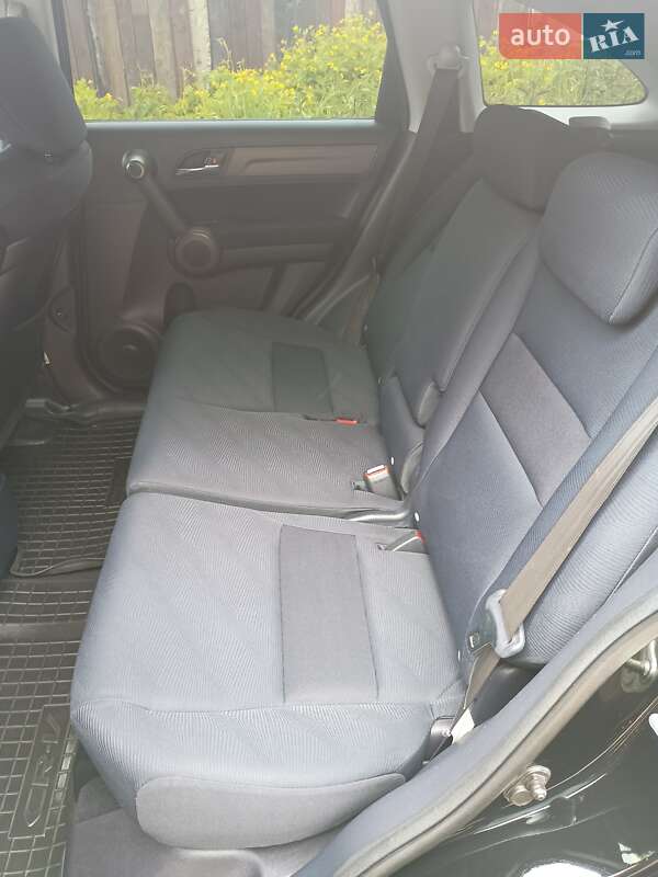 Позашляховик / Кросовер Honda CR-V 2010 в Стрию