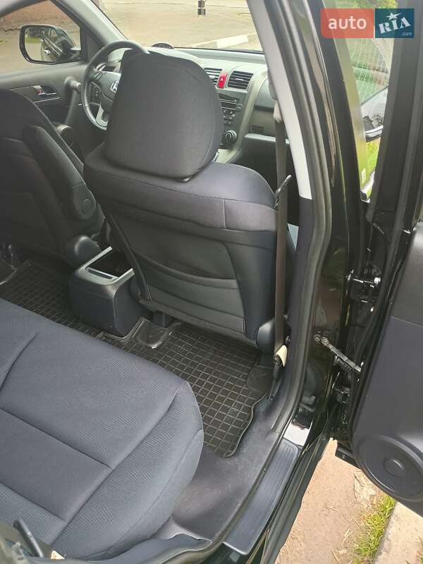 Позашляховик / Кросовер Honda CR-V 2010 в Стрию