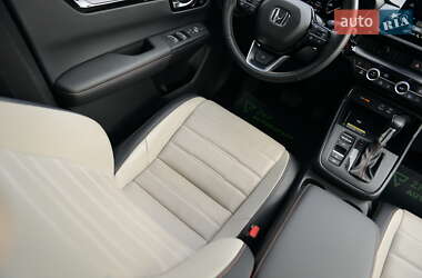 Внедорожник / Кроссовер Honda CR-V 2023 в 
