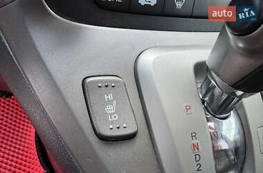 Позашляховик / Кросовер Honda CR-V 2011 в 