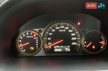 Внедорожник / Кроссовер Honda CR-V 2006 в 