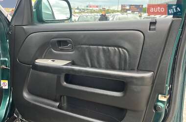 Позашляховик / Кросовер Honda CR-V 2003 в 