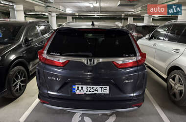 Позашляховик / Кросовер Honda CR-V 2017 в 