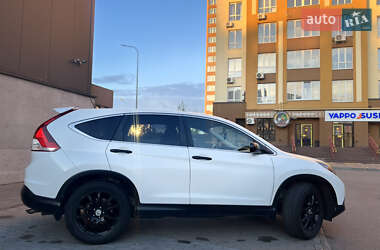 Внедорожник / Кроссовер Honda CR-V 2014 в 