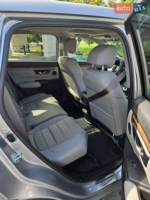 Позашляховик / Кросовер Honda CR-V 2021 в Києві