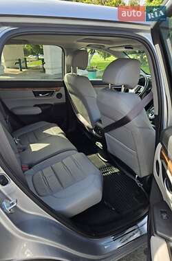 Позашляховик / Кросовер Honda CR-V 2021 в 