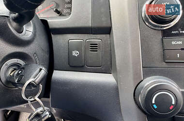 Позашляховик / Кросовер Honda CR-V 2008 в 