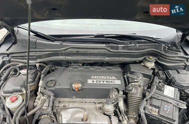 Позашляховик / Кросовер Honda CR-V 2010 в 