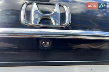 Позашляховик / Кросовер Honda CR-V 2013 в 