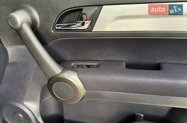 Позашляховик / Кросовер Honda CR-V 2012 в 