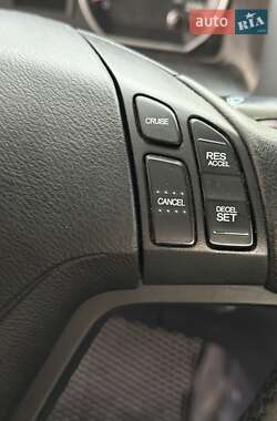 Позашляховик / Кросовер Honda CR-V 2012 в 