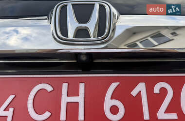 Внедорожник / Кроссовер Honda CR-V 2015 в 