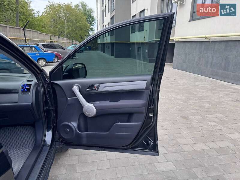 Внедорожник / Кроссовер Honda CR-V 2007 в Хмельницком