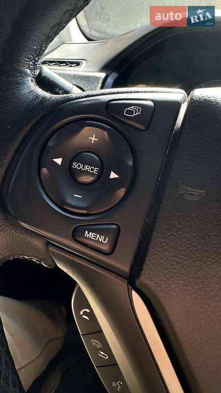 Позашляховик / Кросовер Honda CR-V 2014 в Бершаді