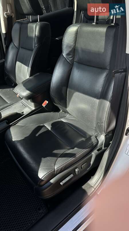Позашляховик / Кросовер Honda CR-V 2014 в Бершаді