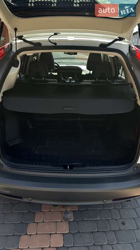 Позашляховик / Кросовер Honda CR-V 2014 в Бершаді