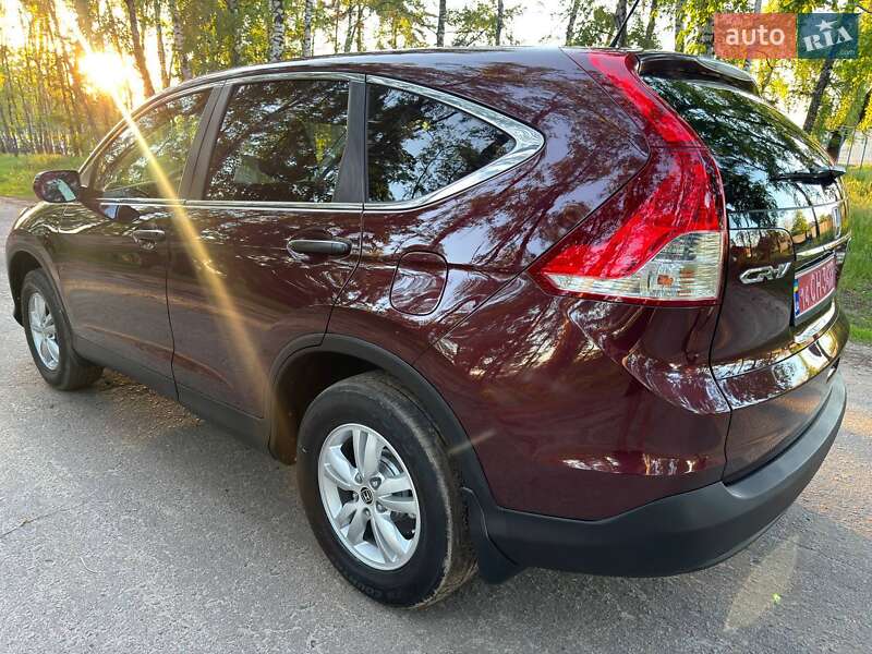 Внедорожник / Кроссовер Honda CR-V 2014 в Ахтырке