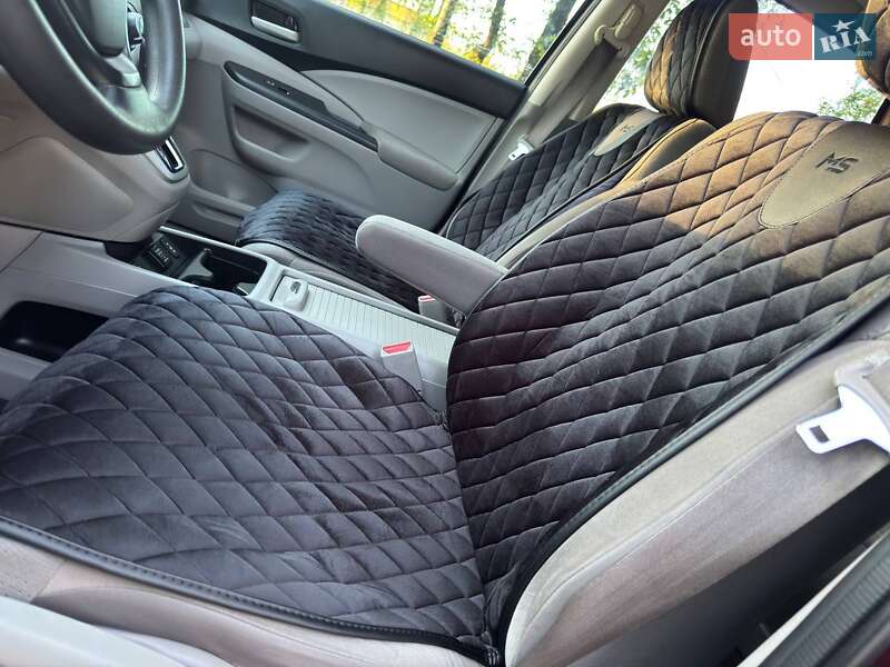 Внедорожник / Кроссовер Honda CR-V 2014 в Ахтырке