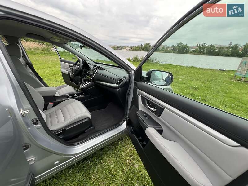 Внедорожник / Кроссовер Honda CR-V 2019 в Сквире