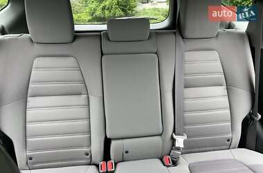 Внедорожник / Кроссовер Honda CR-V 2019 в 