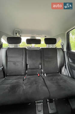 Позашляховик / Кросовер Honda CR-V 2011 в 