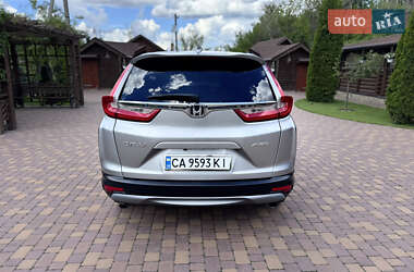 Позашляховик / Кросовер Honda CR-V 2018 в 