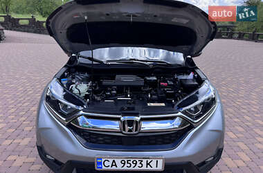 Позашляховик / Кросовер Honda CR-V 2018 в 