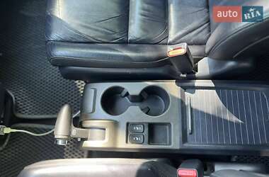 Внедорожник / Кроссовер Honda CR-V 2011 в 