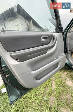 Внедорожник / Кроссовер Honda CR-V 1999 в 