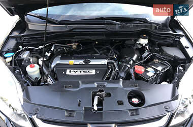Внедорожник / Кроссовер Honda CR-V 2011 в 