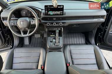 Позашляховик / Кросовер Honda CR-V 2024 в 
