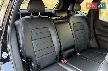 Позашляховик / Кросовер Honda CR-V 2024 в 