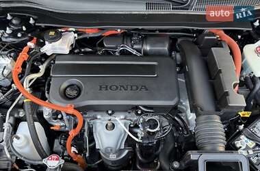 Позашляховик / Кросовер Honda CR-V 2024 в 