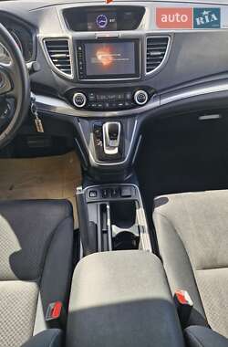 Позашляховик / Кросовер Honda CR-V 2015 в 