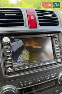 Внедорожник / Кроссовер Honda CR-V 2007 в 