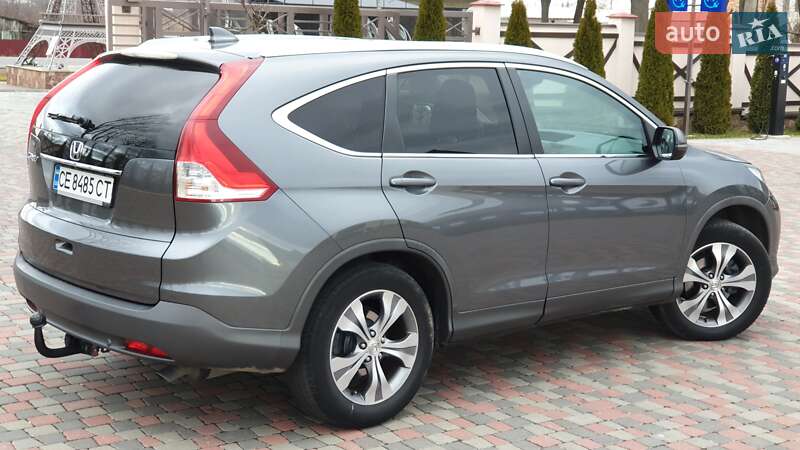 Позашляховик / Кросовер Honda CR-V 2013 в Чернівцях