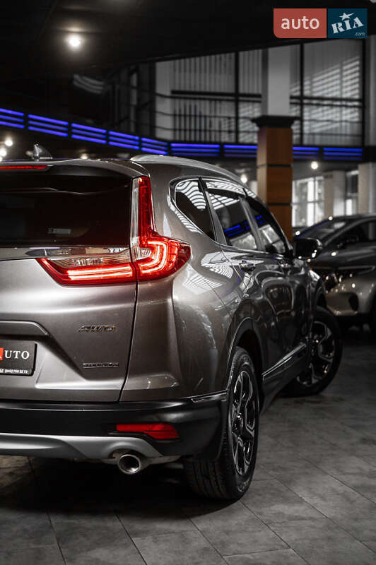 Внедорожник / Кроссовер Honda CR-V 2019 в Ужгороде