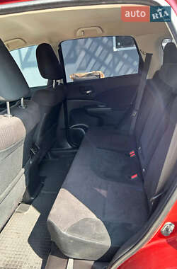 Внедорожник / Кроссовер Honda CR-V 2015 в 