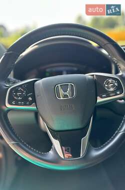 Внедорожник / Кроссовер Honda CR-V 2022 в 