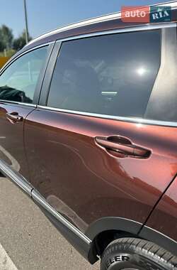 Внедорожник / Кроссовер Honda CR-V 2022 в 